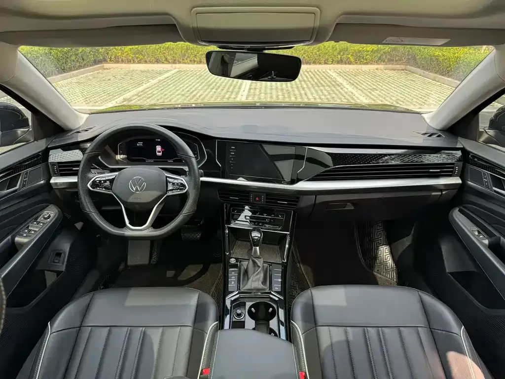 Volkswagen Passat — фото 9