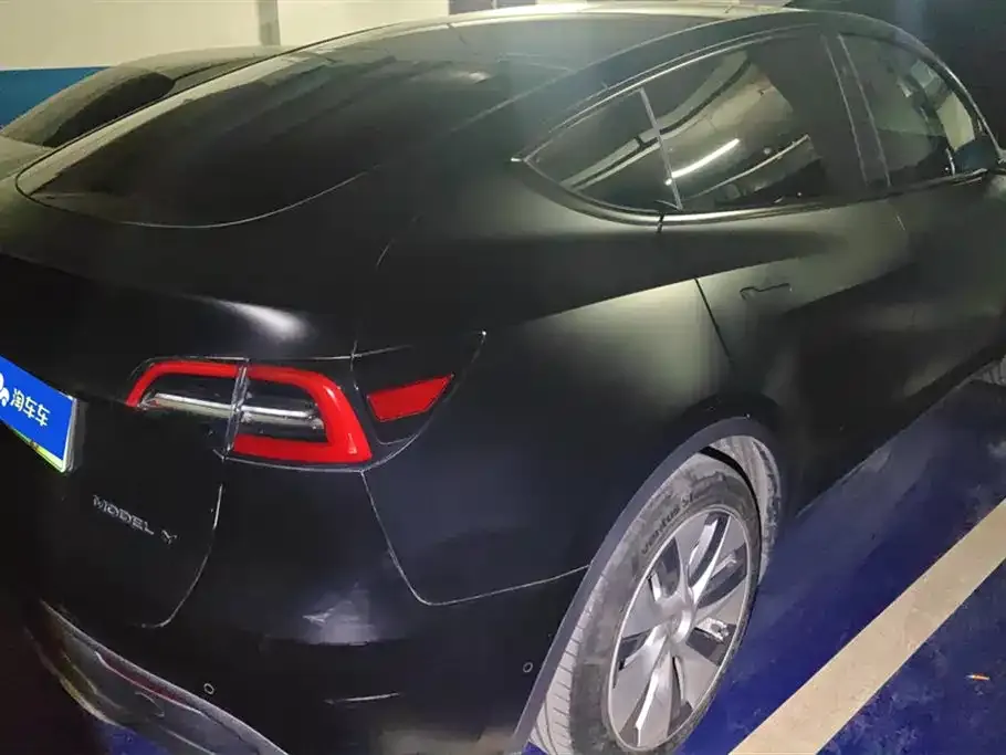 Tesla Model Y — фото 3