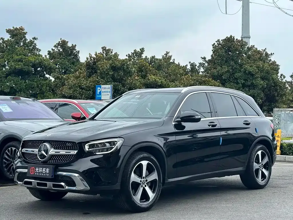 Mercedes-Benz GLC — фото 1