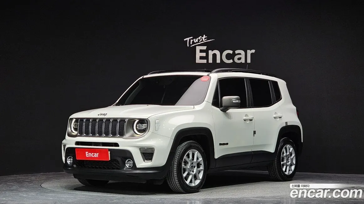 Jeep Renegade — фото 1