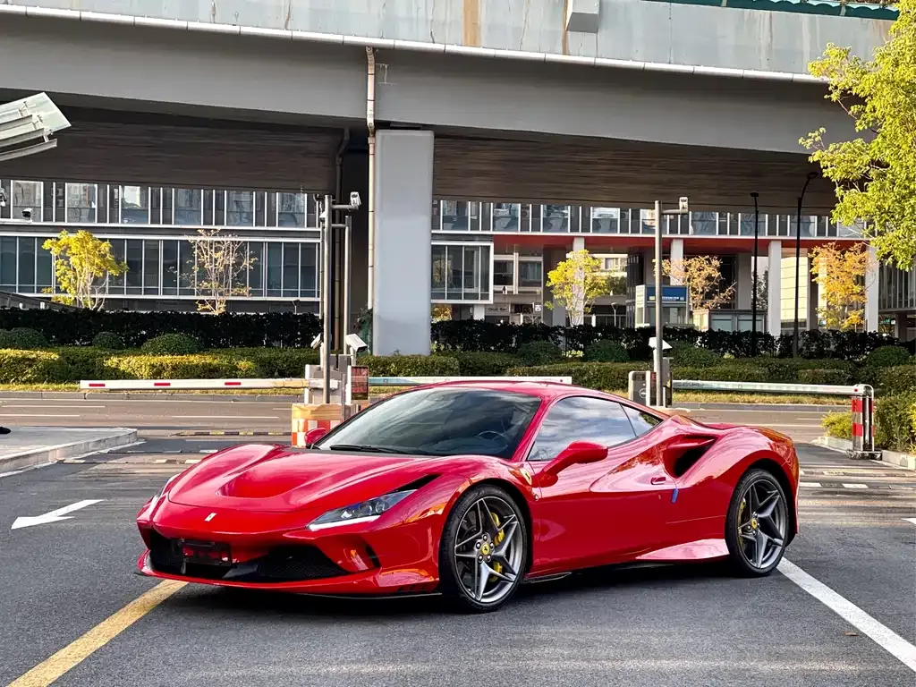 Ferrari F8 — фото 3