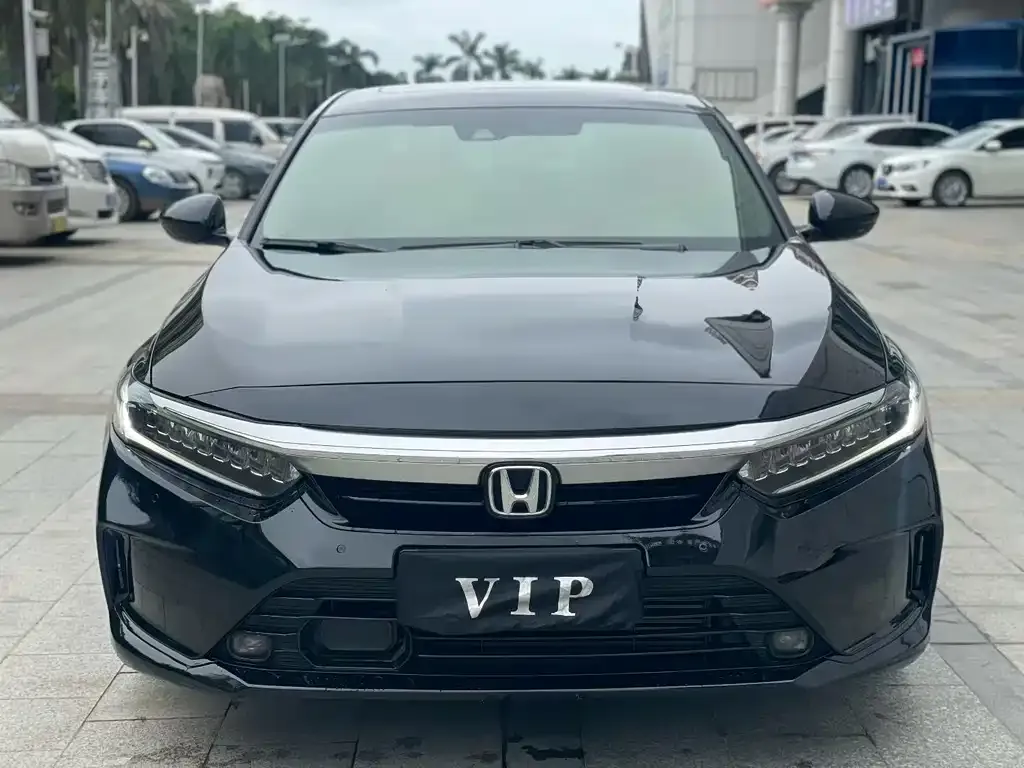 Honda Inspire — фото 1