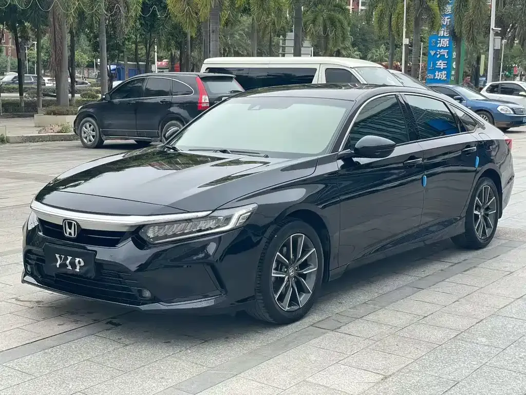 Honda Inspire — фото 2