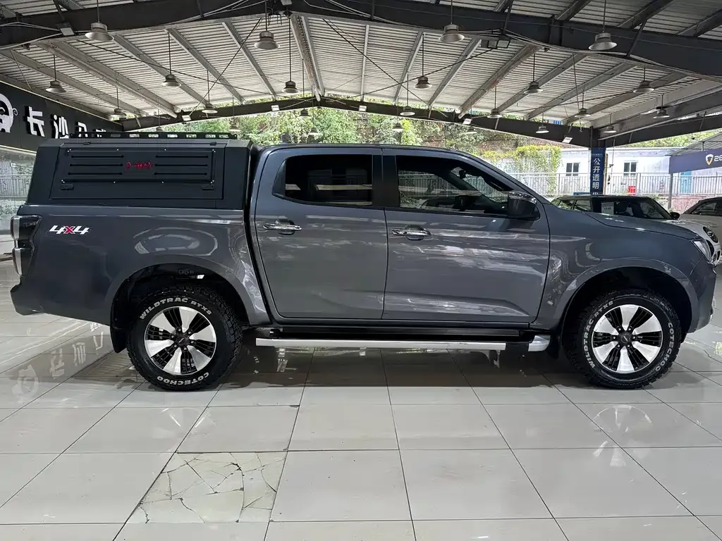 Isuzu D-MAX — фото 4