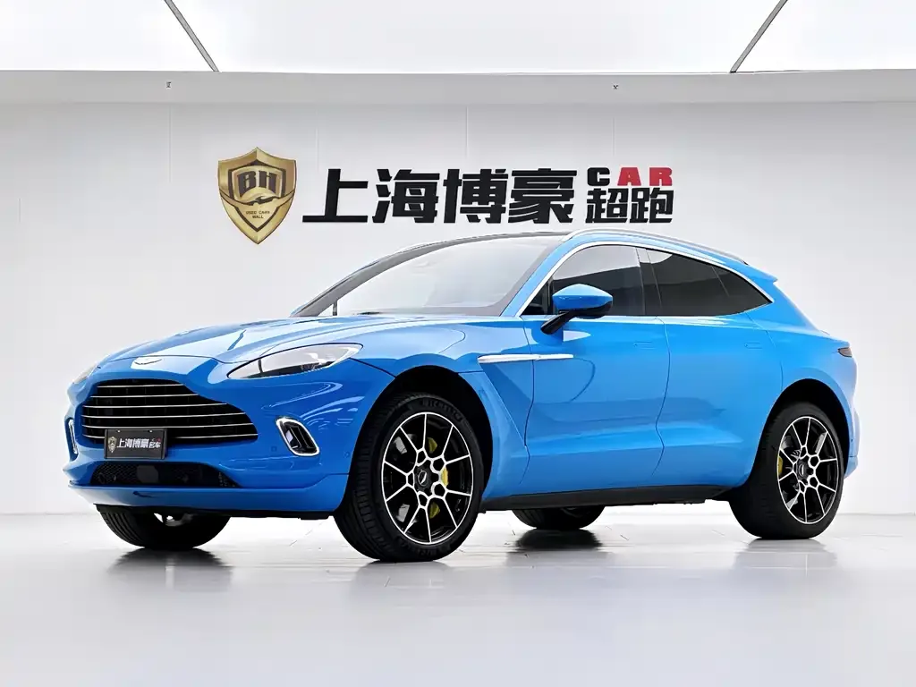 Aston Martin DBX — фото 1