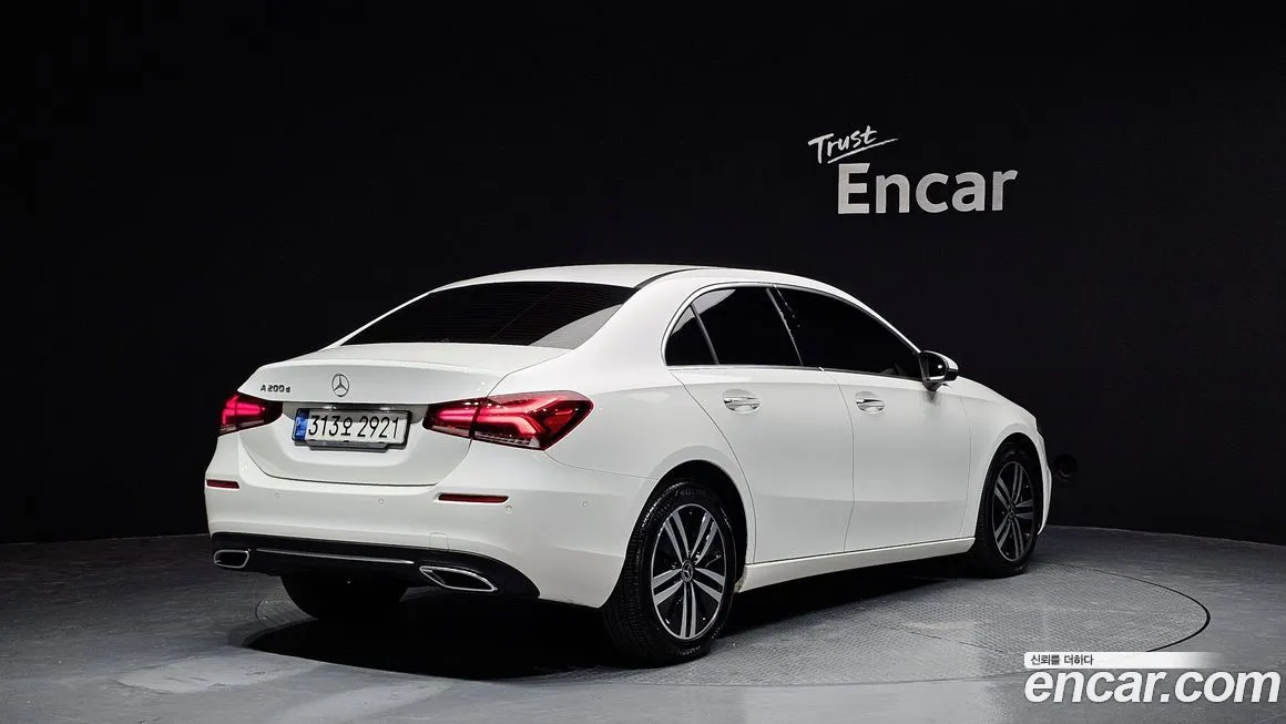 Mercedes-Benz A-Class — фото 2