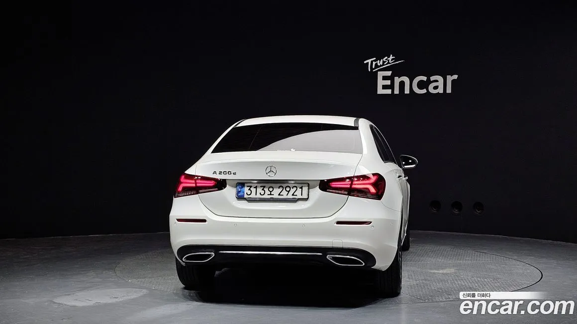 Mercedes-Benz A-Class — фото 4