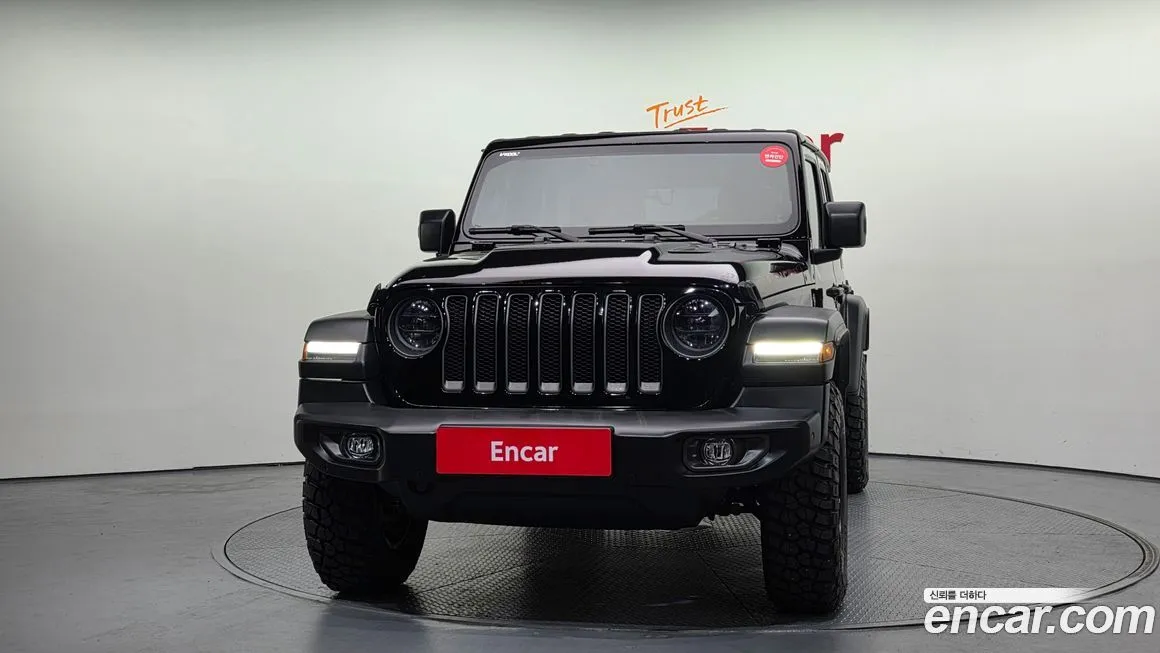 Jeep Wrangler — фото 3