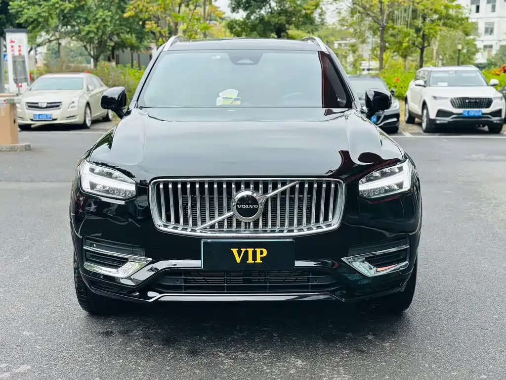 Volvo XC90 — фото 2