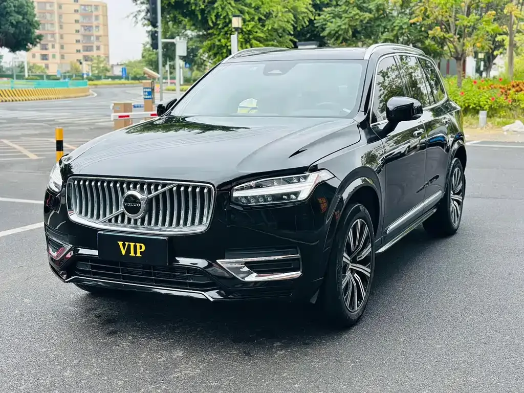 Volvo XC90 — фото 3