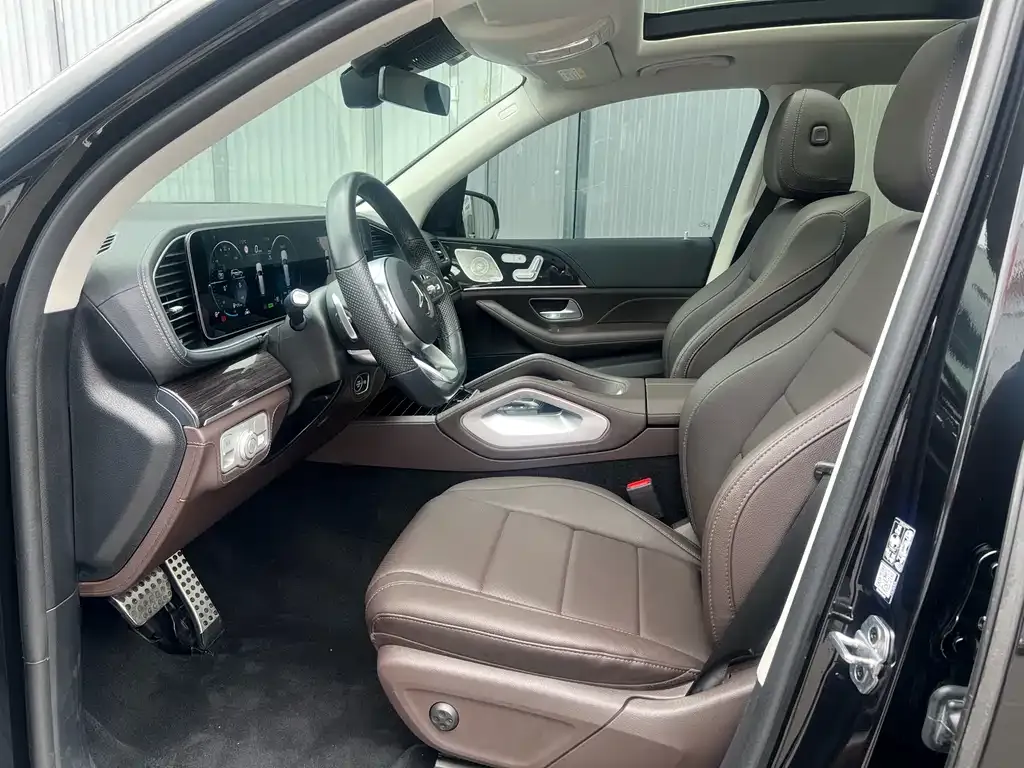 Mercedes-Benz GLS — фото 3