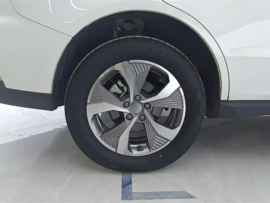 Geely Haoyue PRO — фото 6