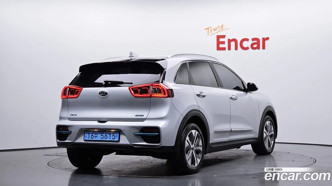 Kia Niro — фото 2