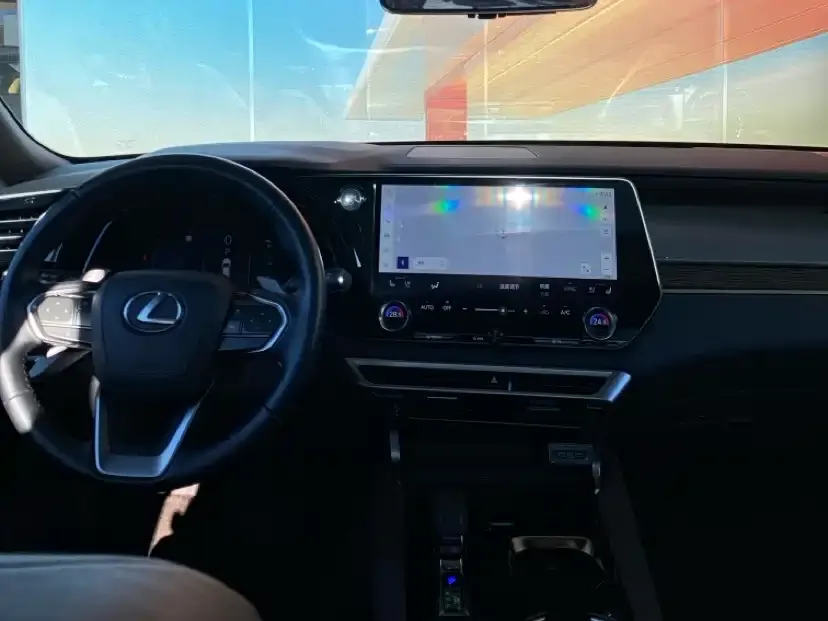 Lexus RX New Energy — фото 10