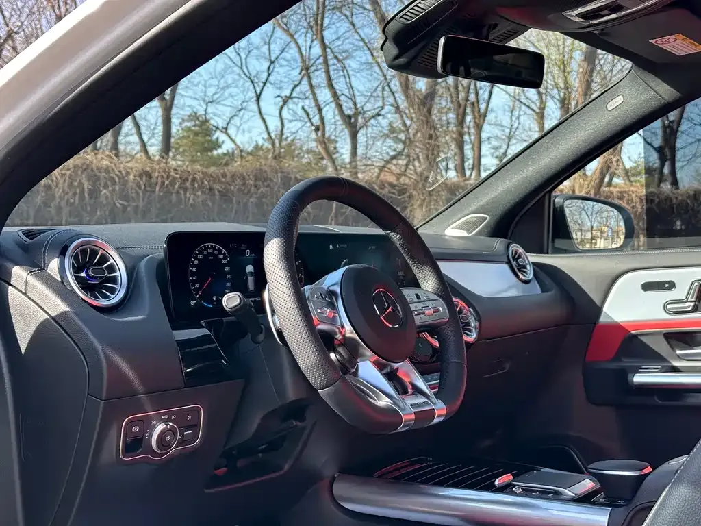 Mercedes-Benz GLA AMG — фото 3