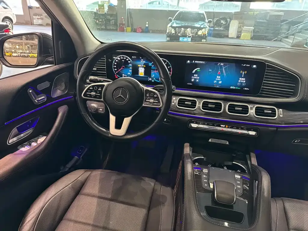 Mercedes-Benz GLE — фото 8