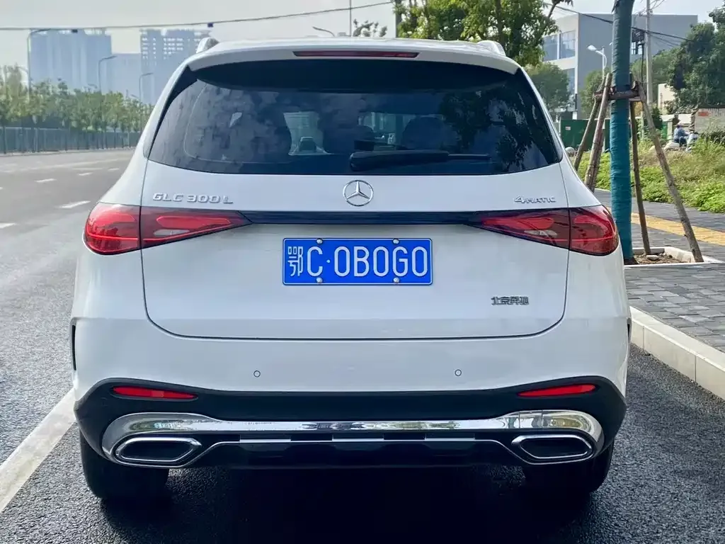 Mercedes-Benz GLC — фото 10