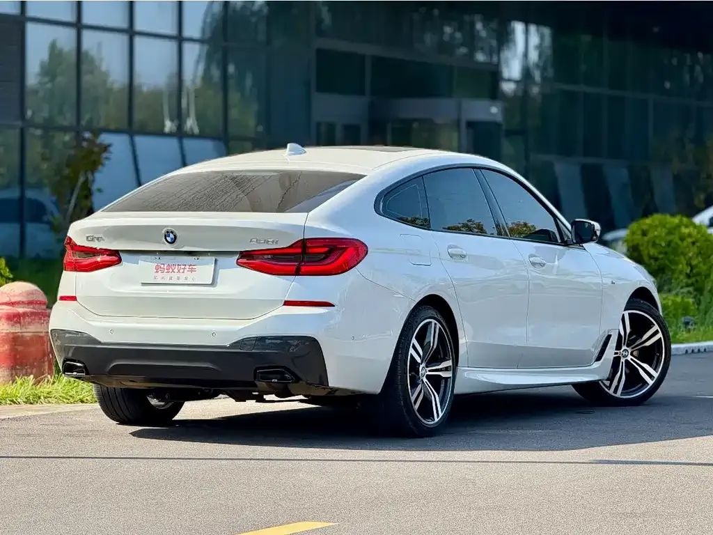 BMW 6 Series GT — фото 8