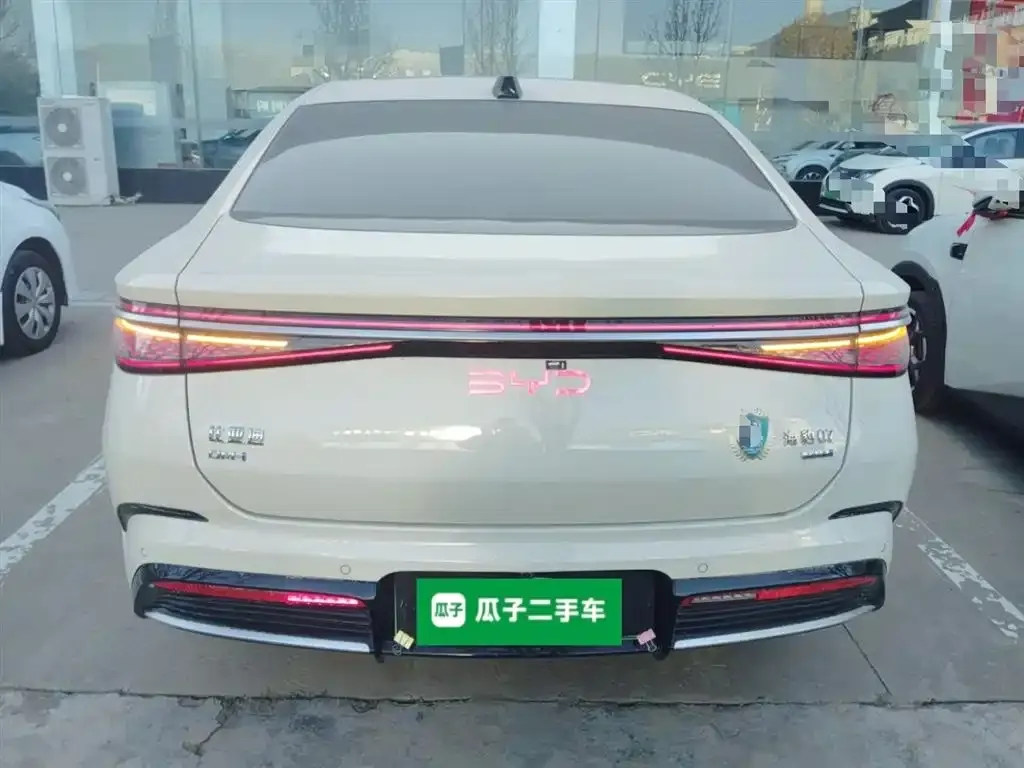 BYD Seal 07 DM-i — фото 6
