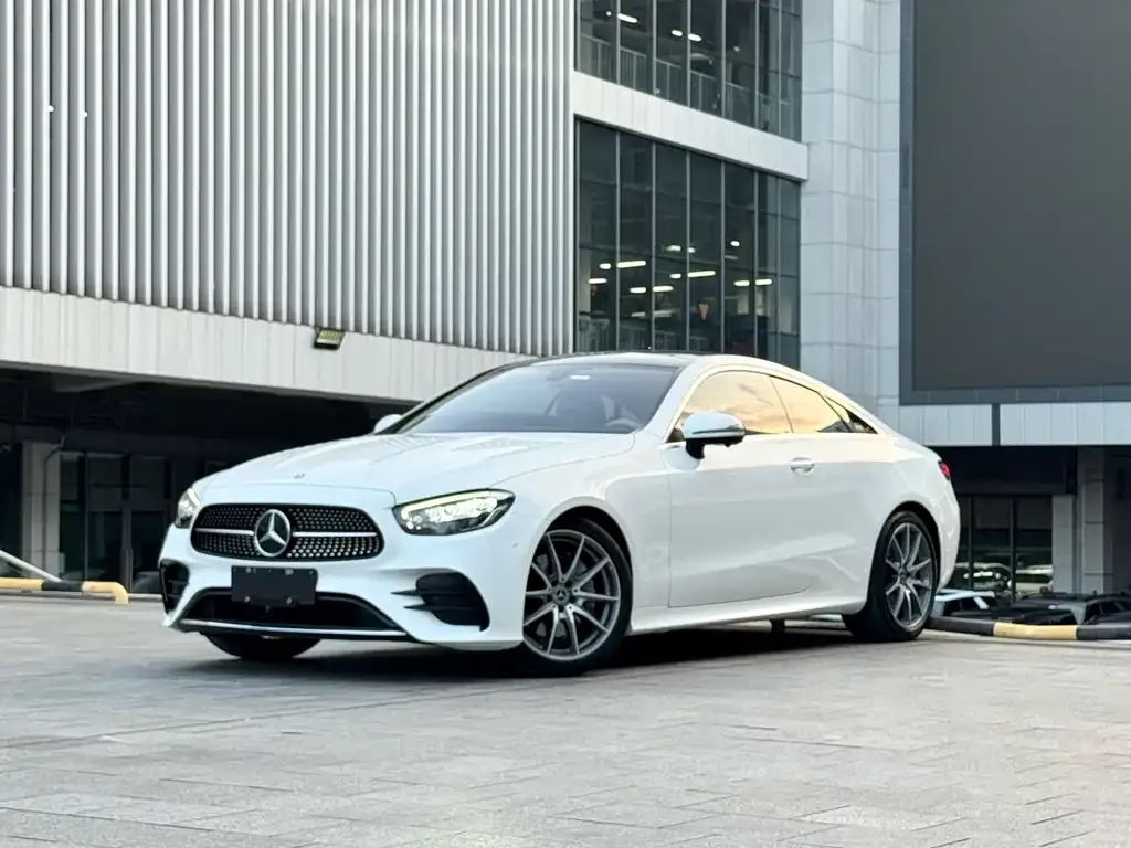Mercedes-Benz E-Class (Import) — фото 2