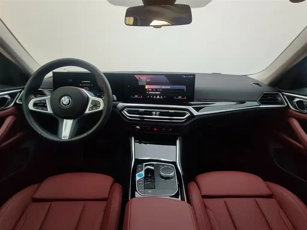 BMW i4 — фото 7