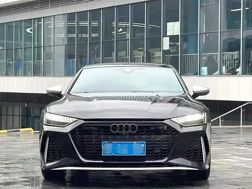 Audi A7L — фото 2