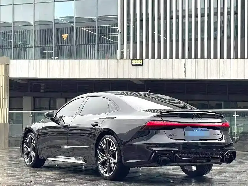 Audi A7L — фото 4