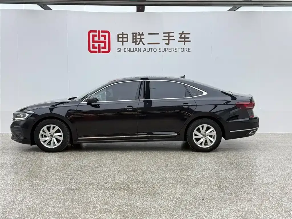 Volkswagen Passat — фото 3