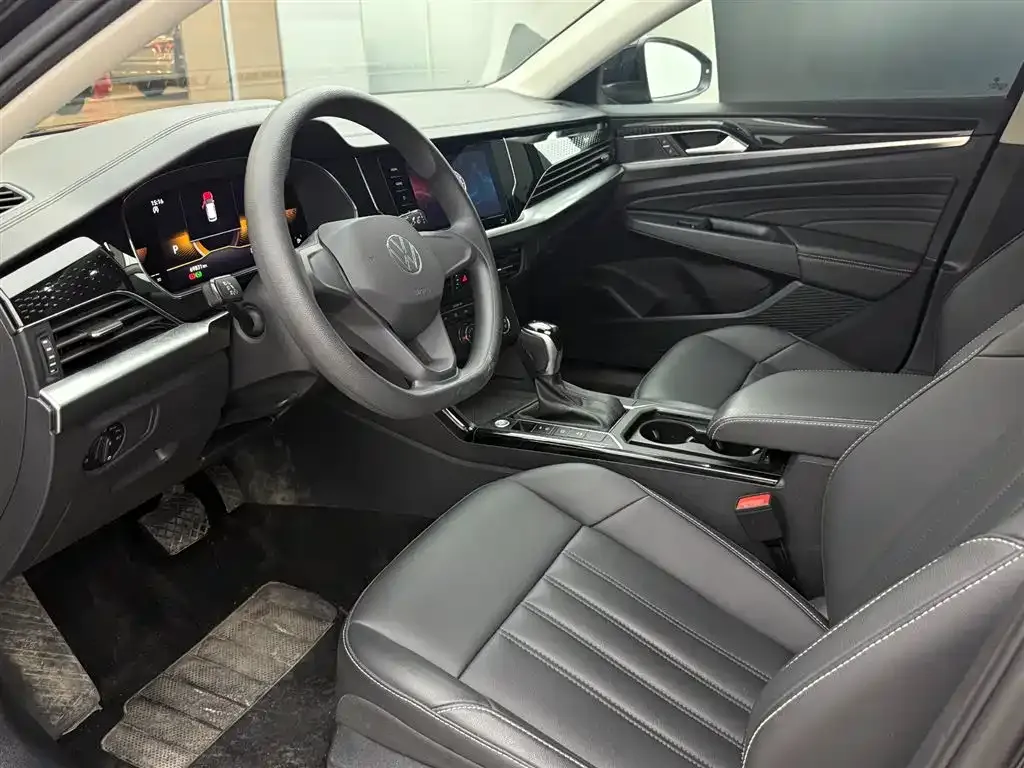 Volkswagen Passat — фото 6