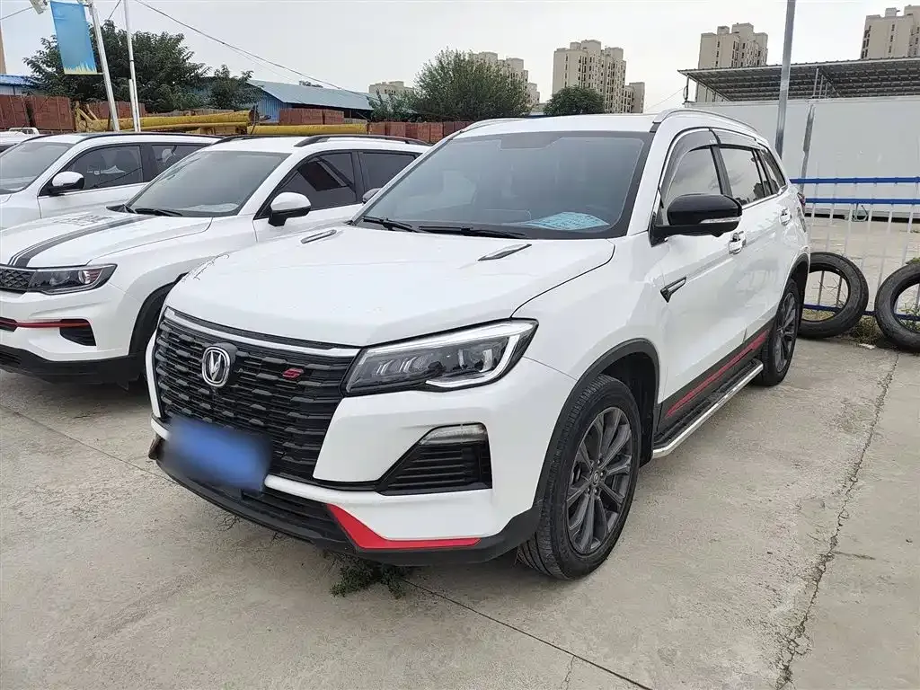 Changan CS75 — фото 1