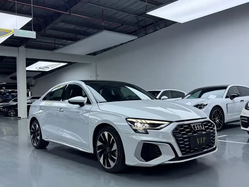Audi A3 — фото 3