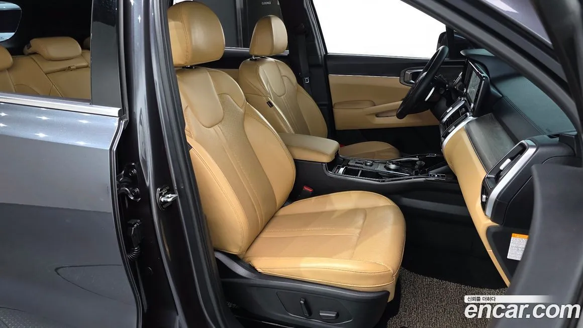 Kia Sorento — фото 10