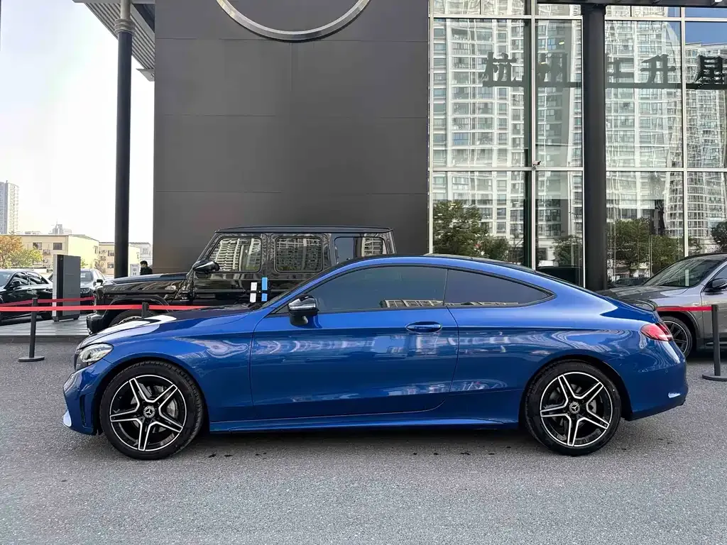 Mercedes-Benz C-Class (Import) — фото 6
