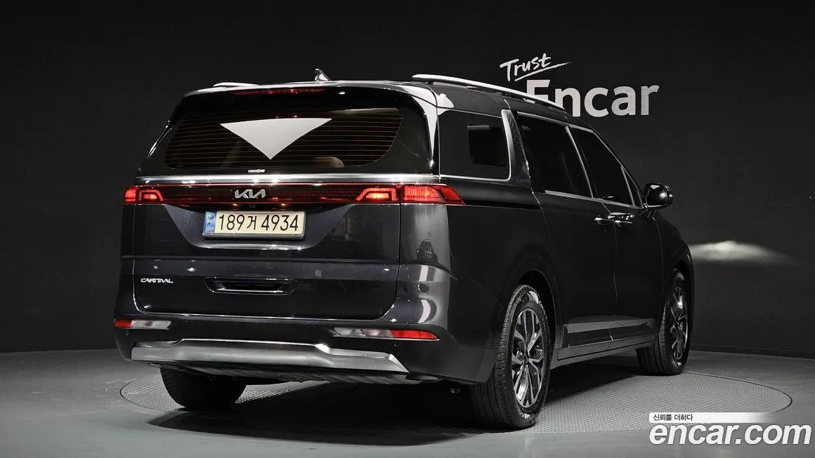 Kia Carnival — фото 2