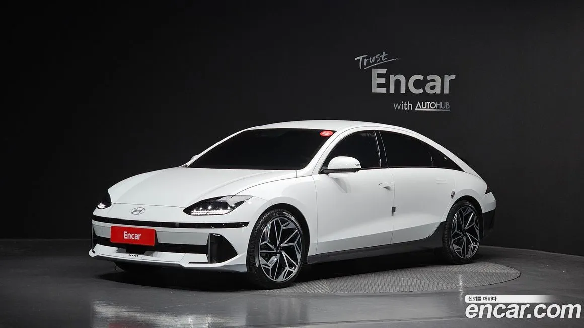 Hyundai Ioniq6 — фото 1