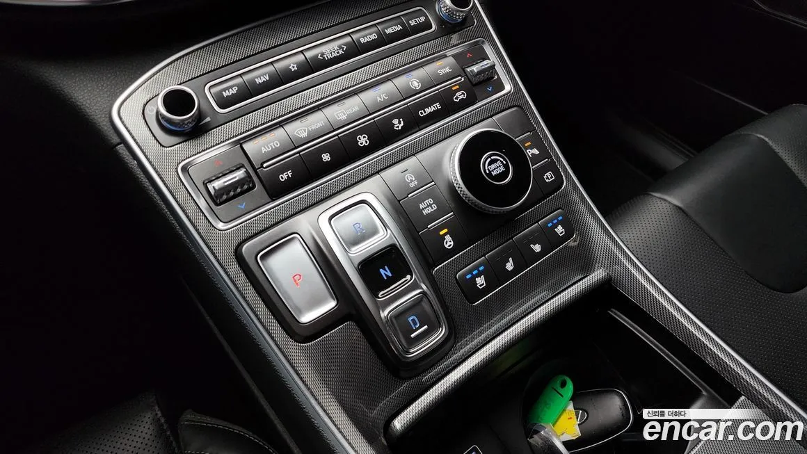 Hyundai Santafe — фото 9