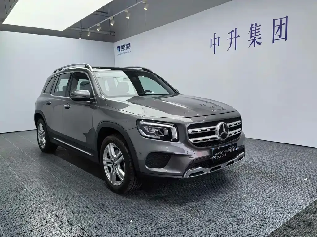 Mercedes-Benz GLB — фото 2