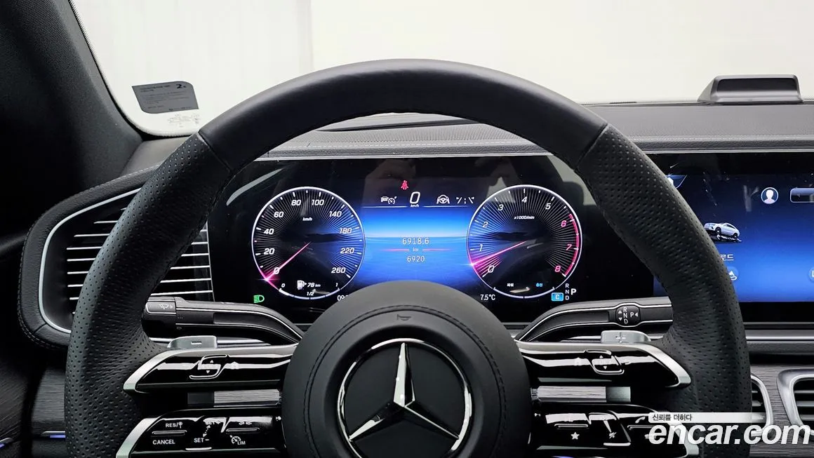 Mercedes-Benz GLE-Class — фото 8