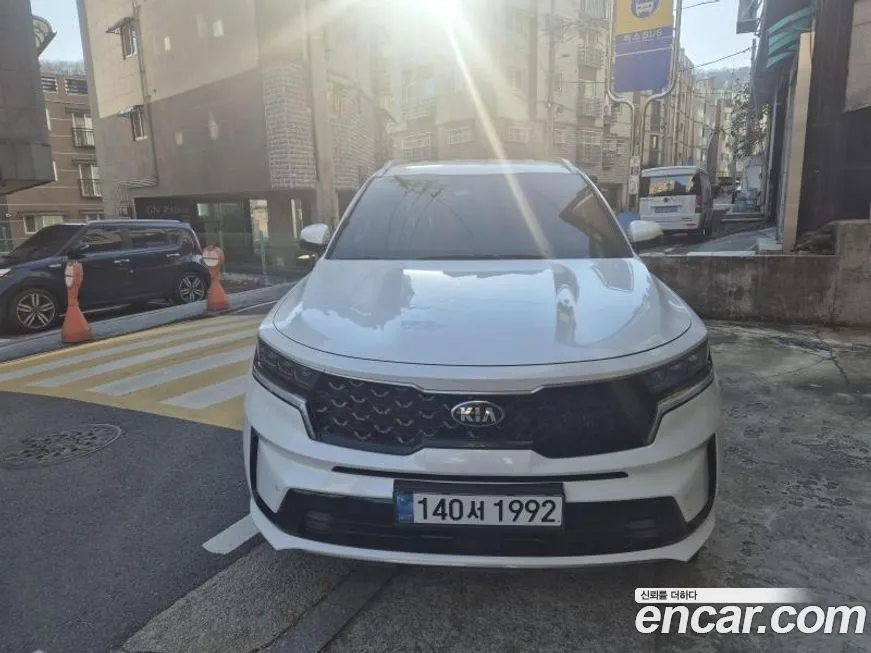 Kia Sorento — фото 1