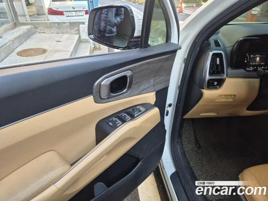 Kia Sorento — фото 7