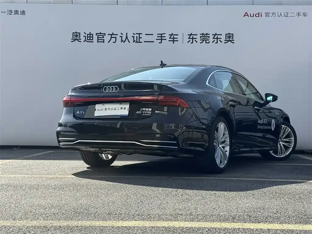 Audi A7L — фото 4