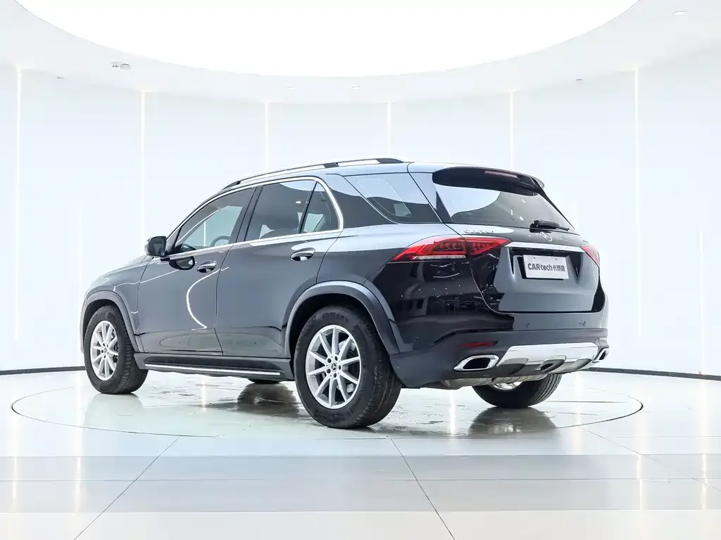 Mercedes-Benz GLE — фото 5