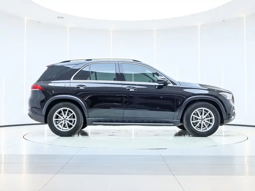Mercedes-Benz GLE — фото 6