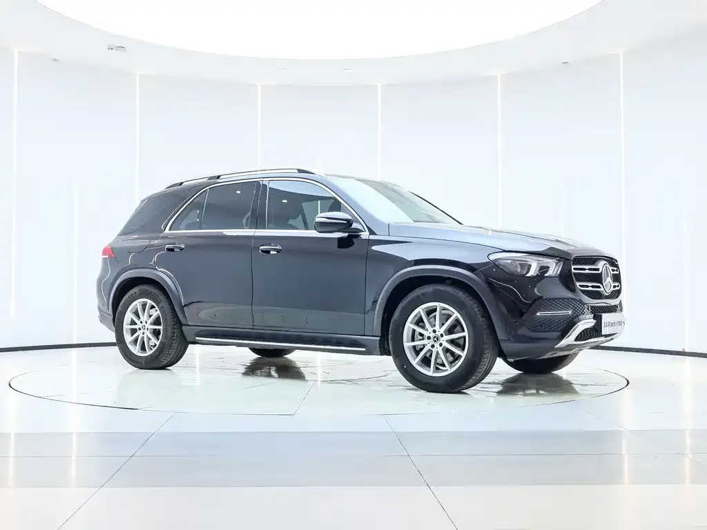 Mercedes-Benz GLE — фото 7