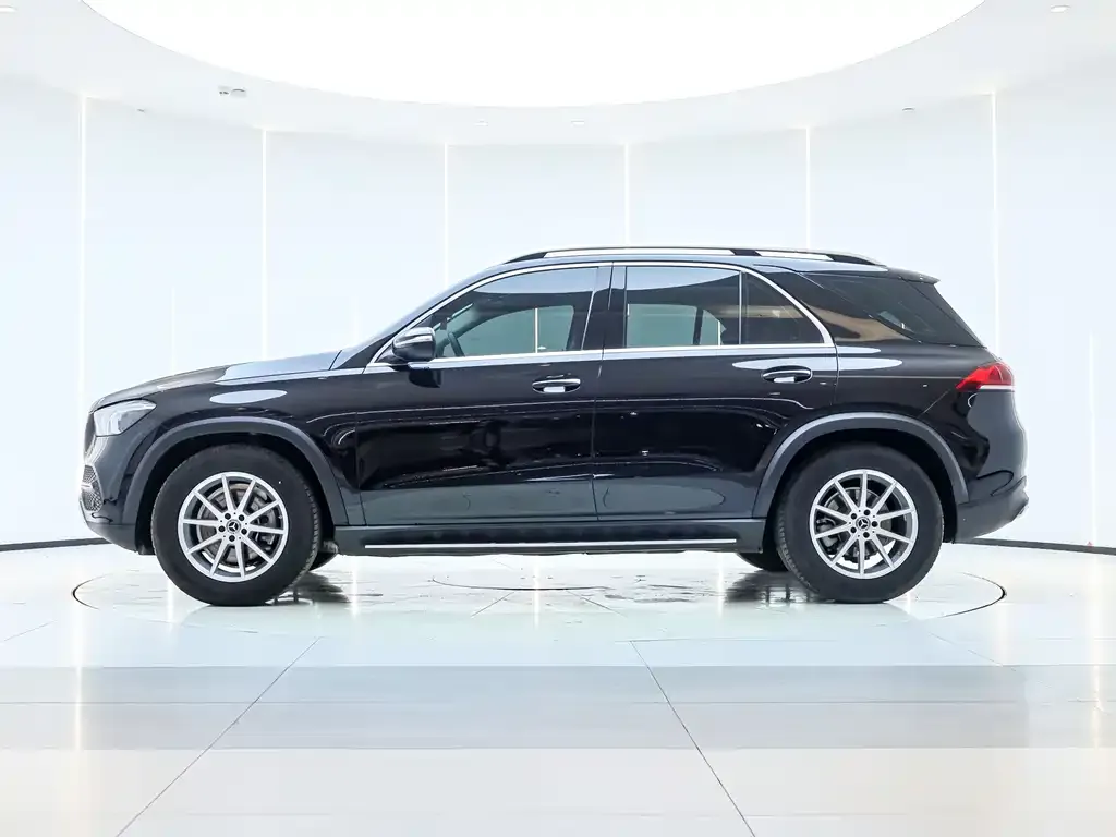 Mercedes-Benz GLE — фото 8