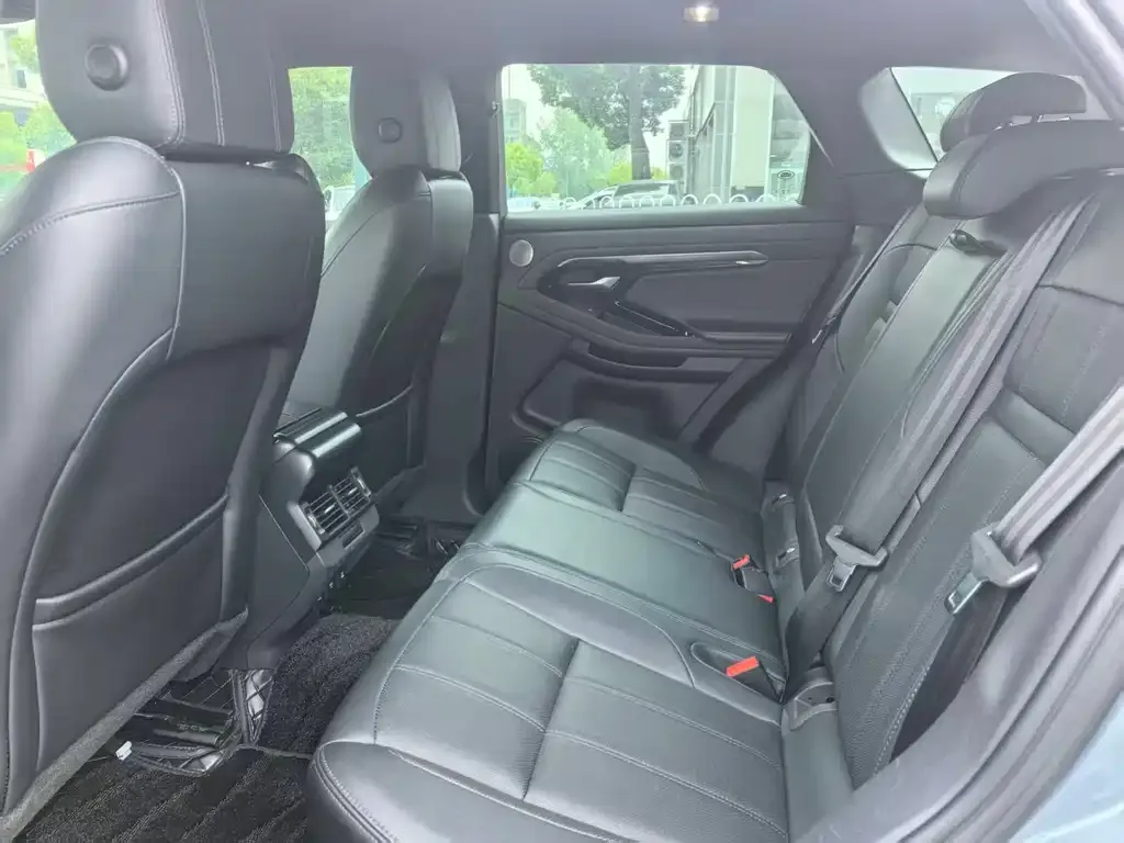 Land Rover Evoque — фото 5