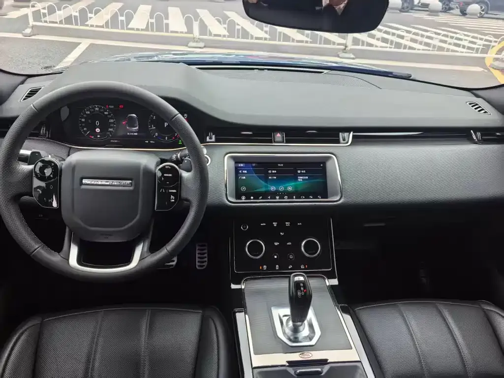Land Rover Evoque — фото 6