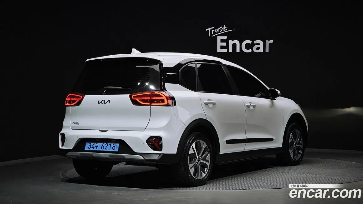 Kia Niro — фото 2