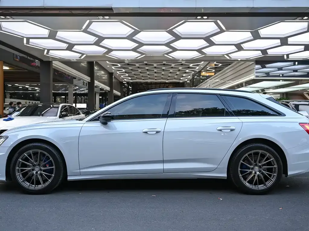 Audi A6 (Import) — фото 3