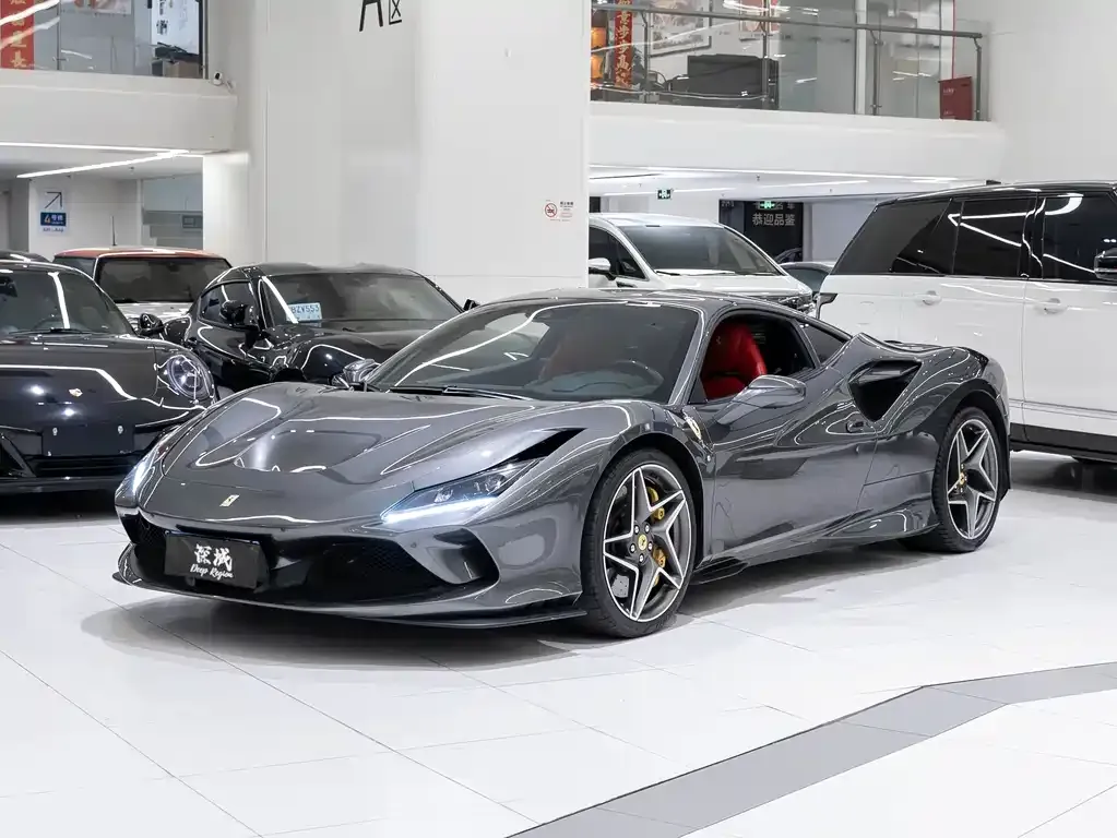 Ferrari F8 — фото 1